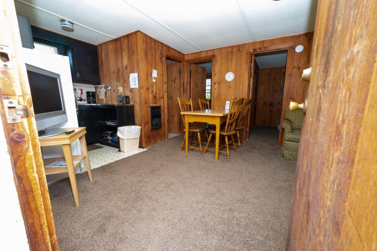 Fair Wind Motel And Cottages クレイトン エクステリア 写真